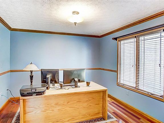 5th image of 6722 Stillmead Dr