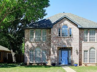1926 Hidden Trail Dr, Lewisville, TX 75067