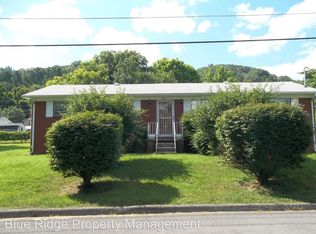 701 Brummit St, Rogersville, TN 37857