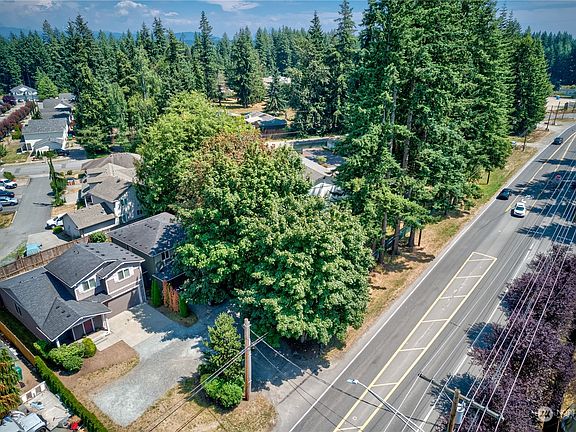 2nd image of 18613 Smokey Point Boulevard