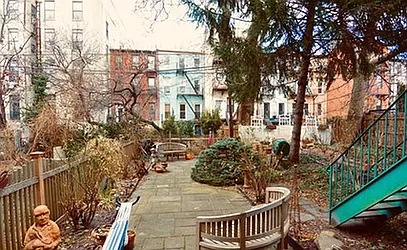 635 Warren Street, #1