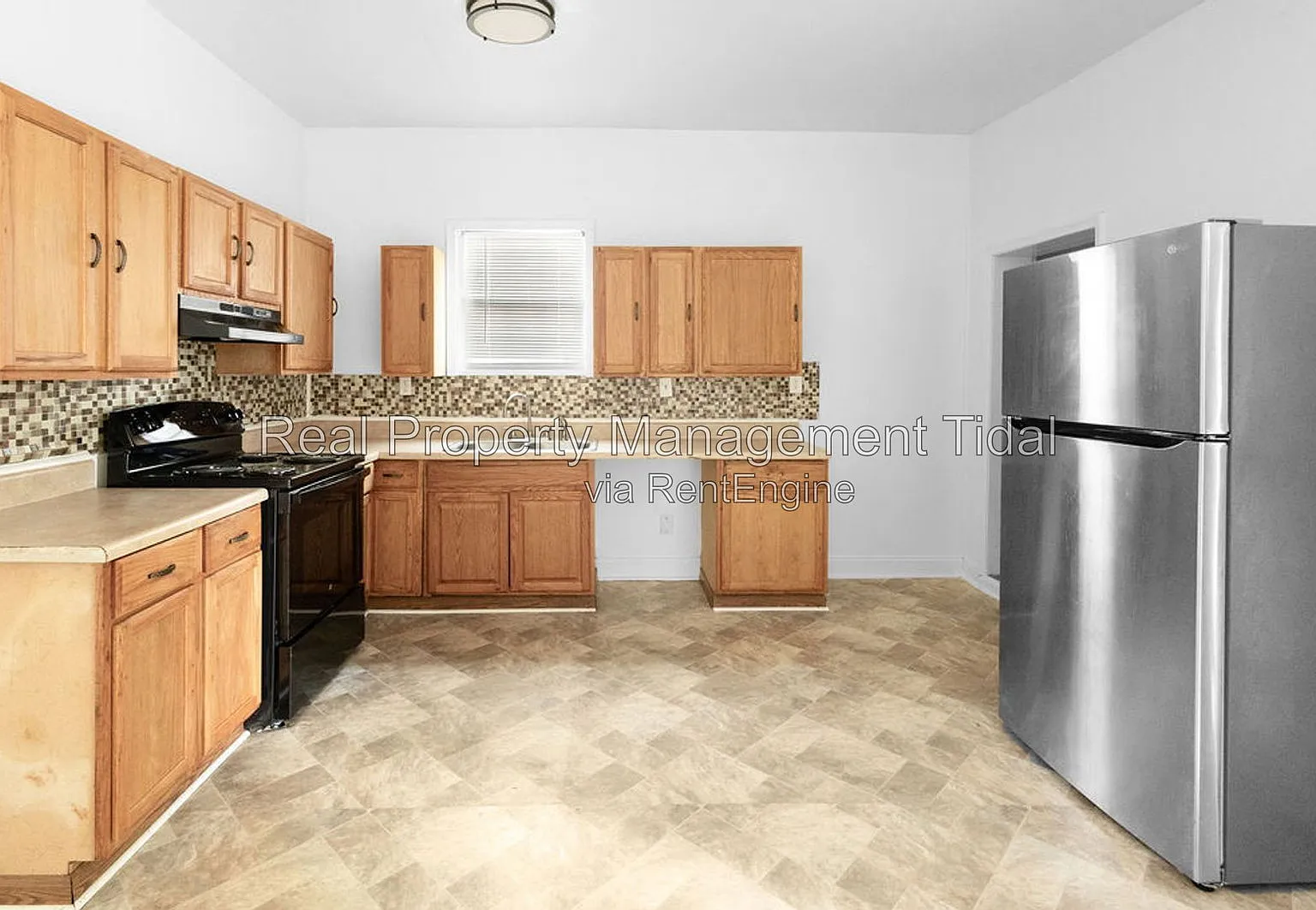 3 bed, 2.0 bath, 1550 sqft, $1,600 — Photo 4