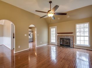 116 Redbud Dr, Hendersonville, TN 37075