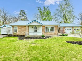 1983 Oakland Pkwy, Lima, OH 45805