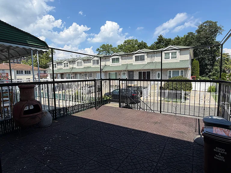 243 Tompkins Ave #2 — Photo 18