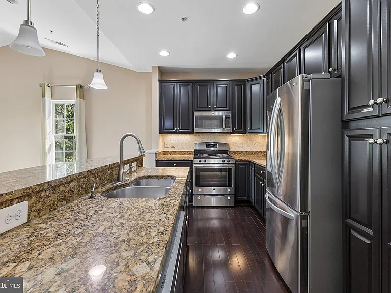 14688 Links Pond Cir — Photo 15