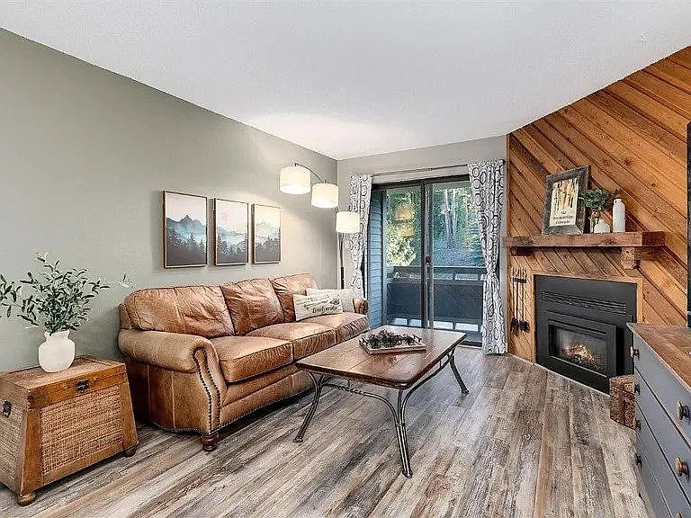 2 bed, 2.0 bath, 861 sqft, $2,850 — Photo 3
