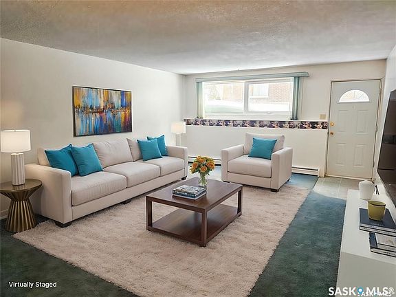 4th image of 320 13th Avenue NE #8
