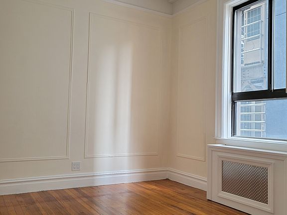 2nd image of 300 W 49th St APT 300