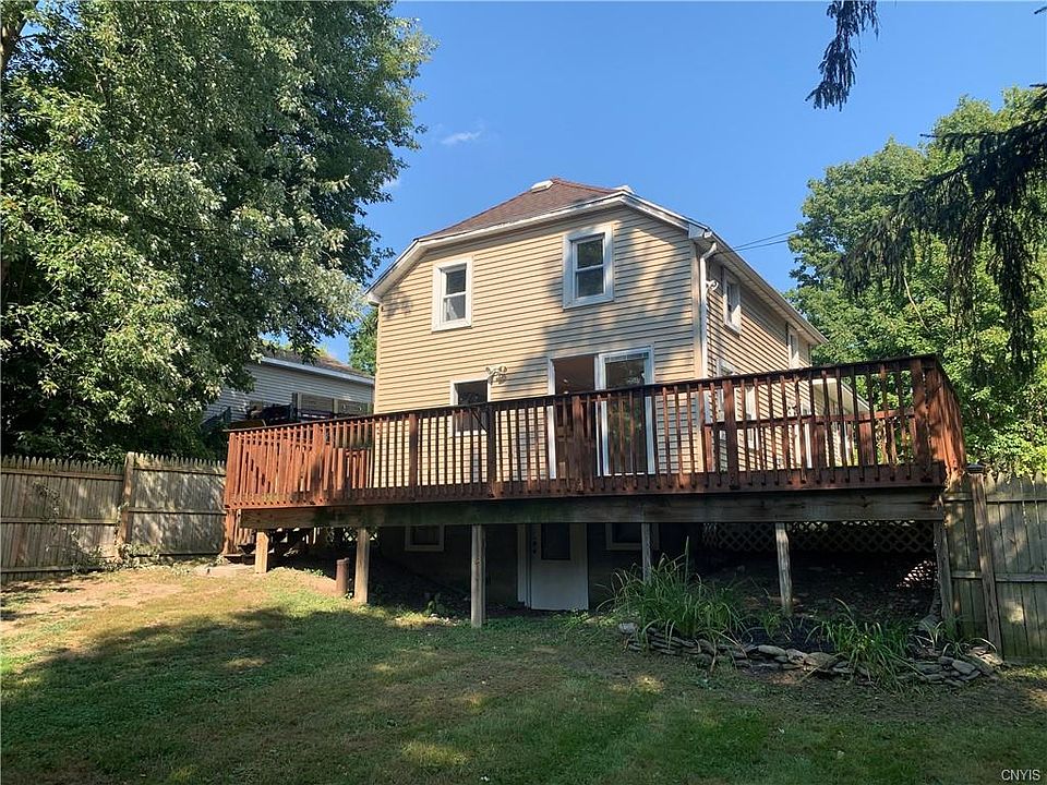 1st image of 3997 Conable Ave