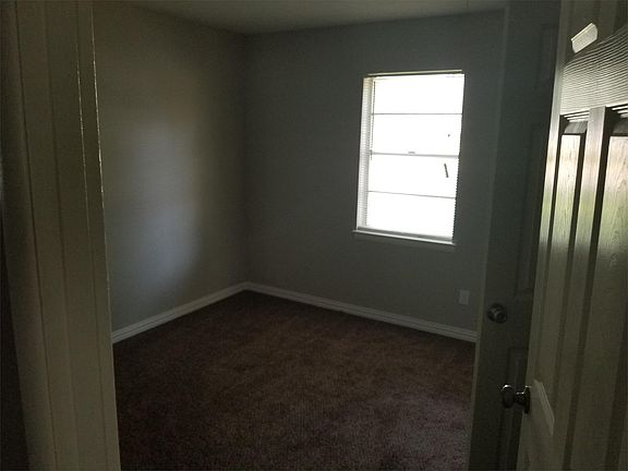 2nd image of 3460 Edith Ln
