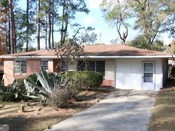 2354 Danbury Dr, Macon, GA 31217