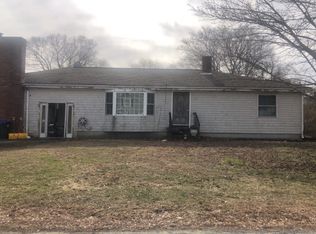17 Keith Ave, Lakeville, MA 02347