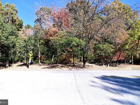 13204 Coldwater Dr, Fort Washington, MD 20744