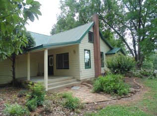 1816 Parham Town Rd, Bowman, GA 30624