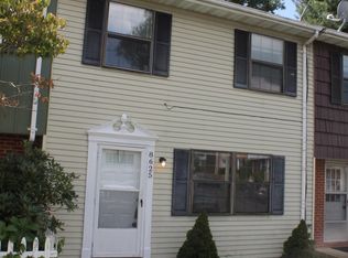 8625 Harrison Ct, Marshall, VA 20115