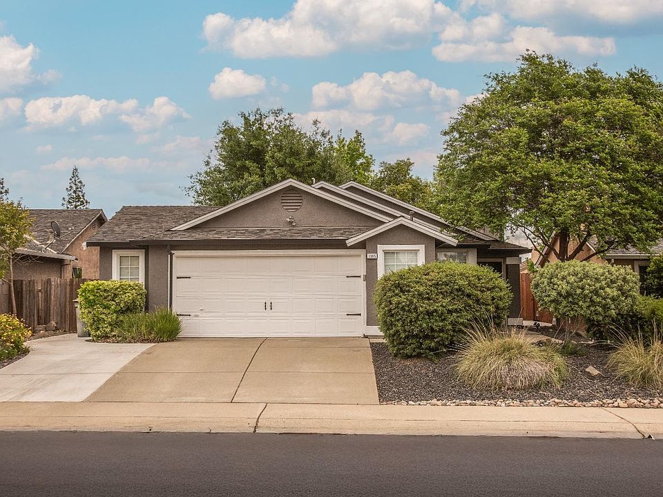 1st image of 1305 Larkflower Way