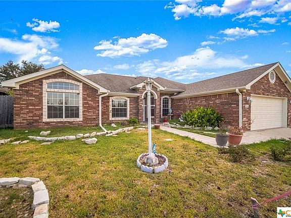 2nd image of 3904 Maid Marian Cir
