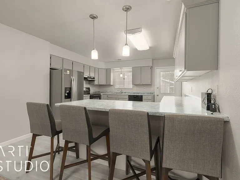 455 S 1100 St E #14 — Photo 12