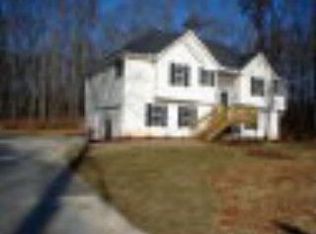 450 Maple Forge Dr, Athens, GA 30606