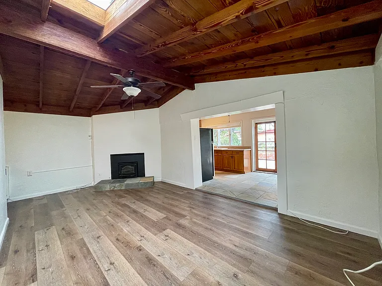 1340 S Grade Rd #B — Photo 6