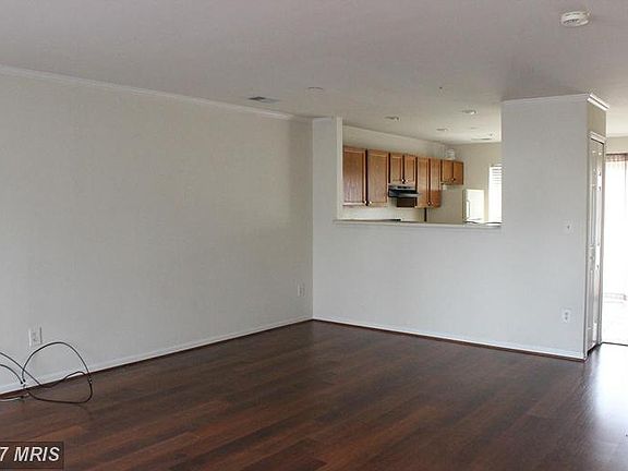 5th image of 1460 Nestlewood Ct