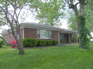 503 E Franklin St, Du Quoin, IL 62832