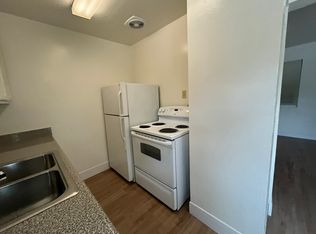 1517 12th St APT 4, Sacramento, CA 95814