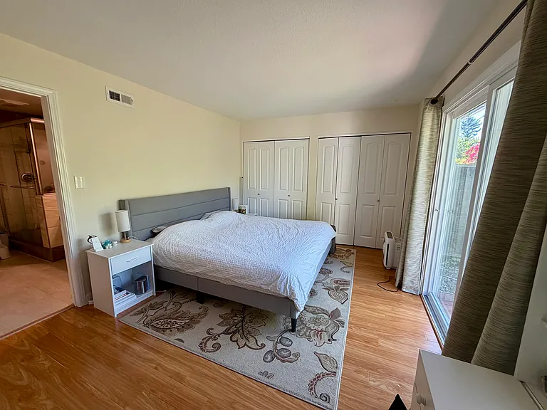 625 Alberta Ave #625 — Photo 8