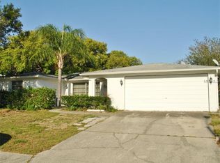 9100 Gray Fox Ln, Port Richey, FL 34668