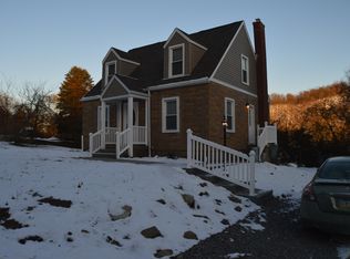 921 Middle Rd, Pittsburgh, PA 15223