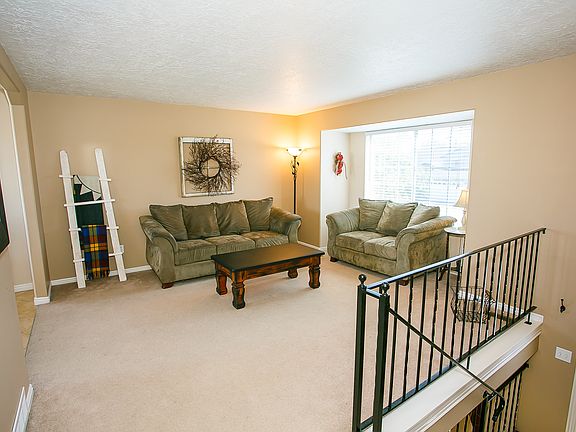 2nd image of 5586 W Hunter Dr
