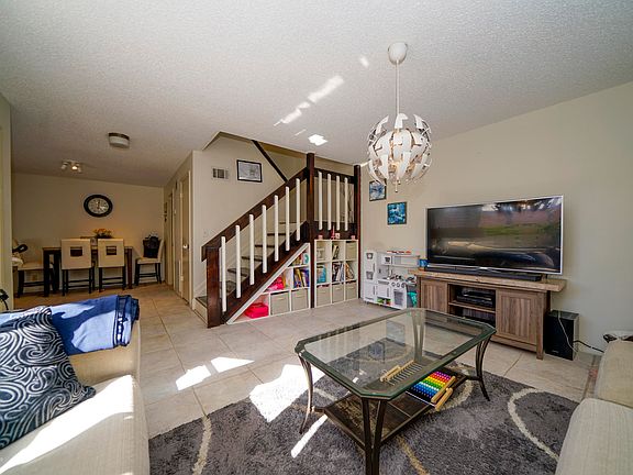 3rd image of 3213 Sea Shore Way