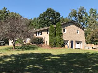 225 Rakestraw Rd, Stoneville, NC 27048