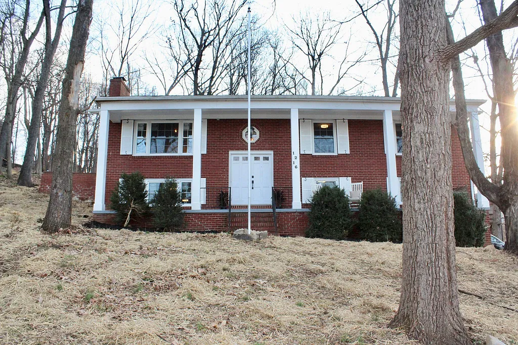 Property photo 2