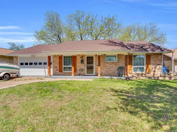 813 Westbrook Dr, Garland, TX 75043
