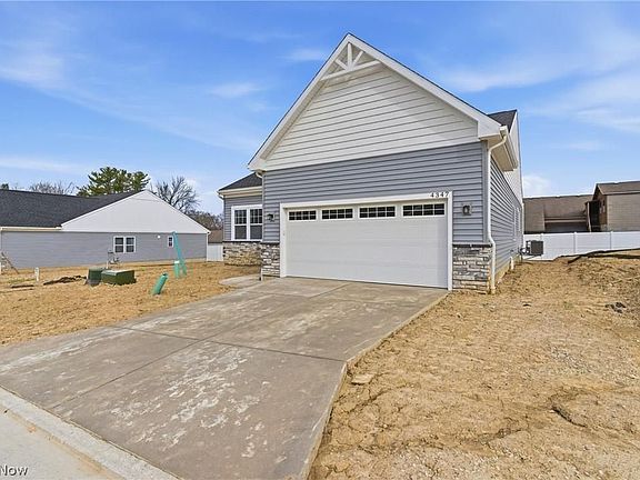 3rd image of 4347 Oak Ridge Trl