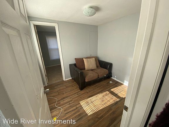 4th image of 326 N Philadelphia Ave APT B