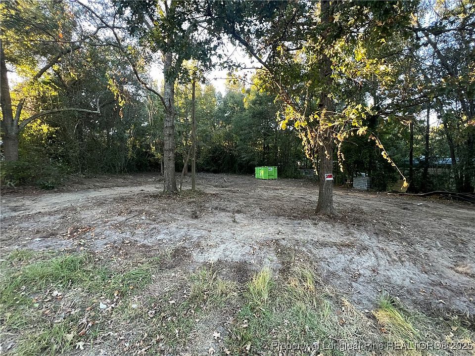 2nd image of 17500 Cornwall Dr