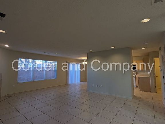 5th image of 11243 Campo Del Oso Ave NE