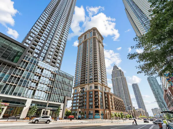 385 Prince Of Wales Dr #1606, Mississauga, ON L5B 0C6