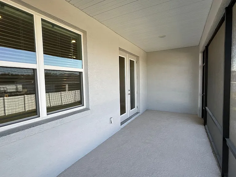 7727 SW 57th Pl — Photo 19