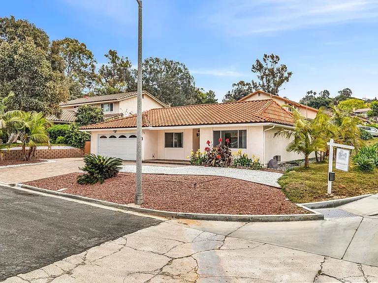 5904 Snaffle Bit Pl — Photo 22
