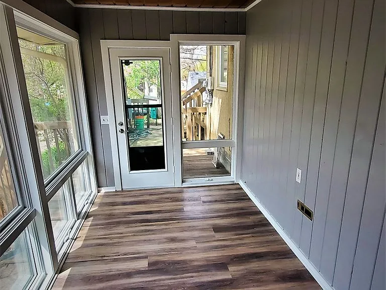 3325 Beard Ave N — Photo 32