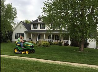 429 Primrose Dr, Hudson, IA 50643