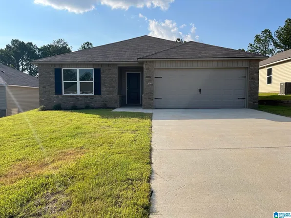 2090 W Middlebrooke Xing, Odenville, AL 35120