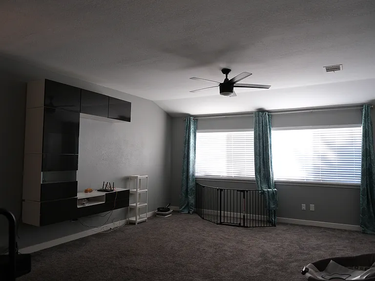 9300 Lightwood Loop — Photo 6