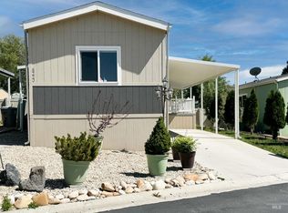 8220 S Blue Rim Ln #39, Boise, ID 83716