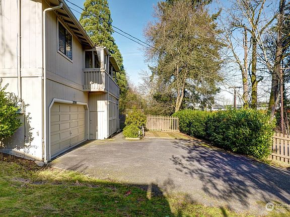 2nd image of 2795 112th Avenue SE