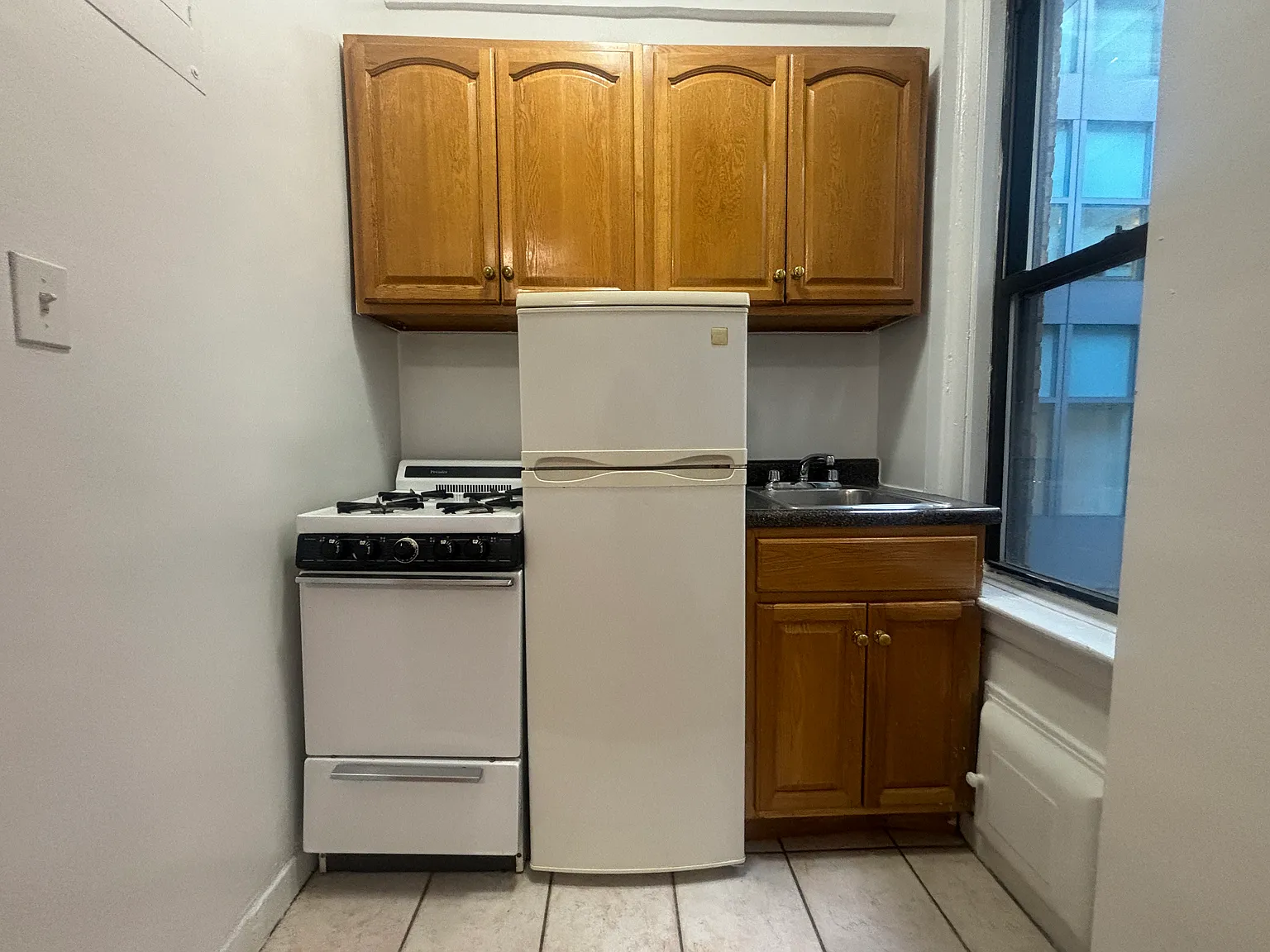 155 East 52nd Street — Photo 3